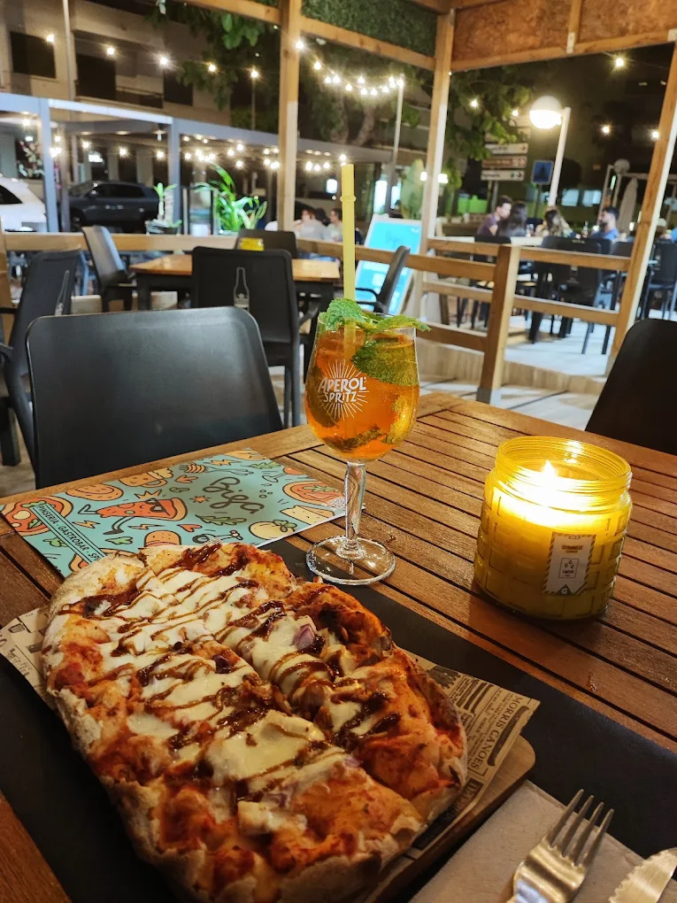 Un dîner italien qui commence bien et dure longtemps